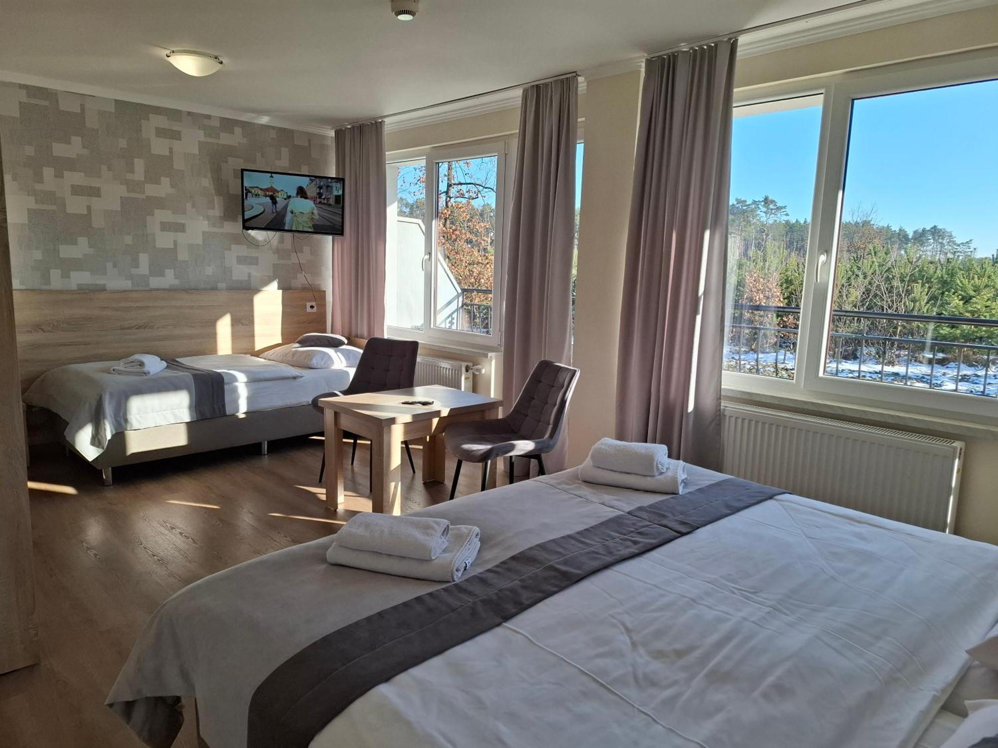 Wodnik Turawa Hotell Eksteriør bilde