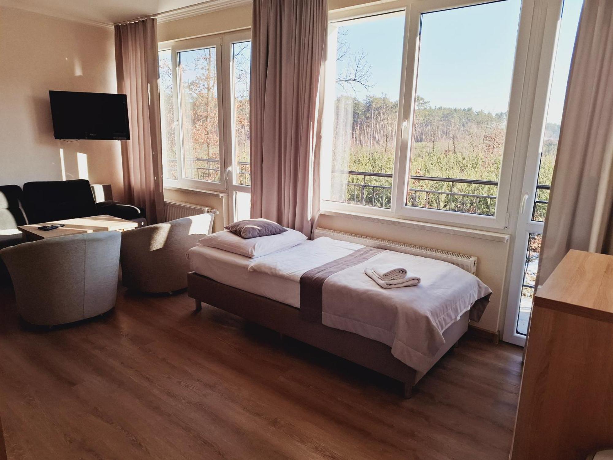 Wodnik Turawa Hotell Eksteriør bilde