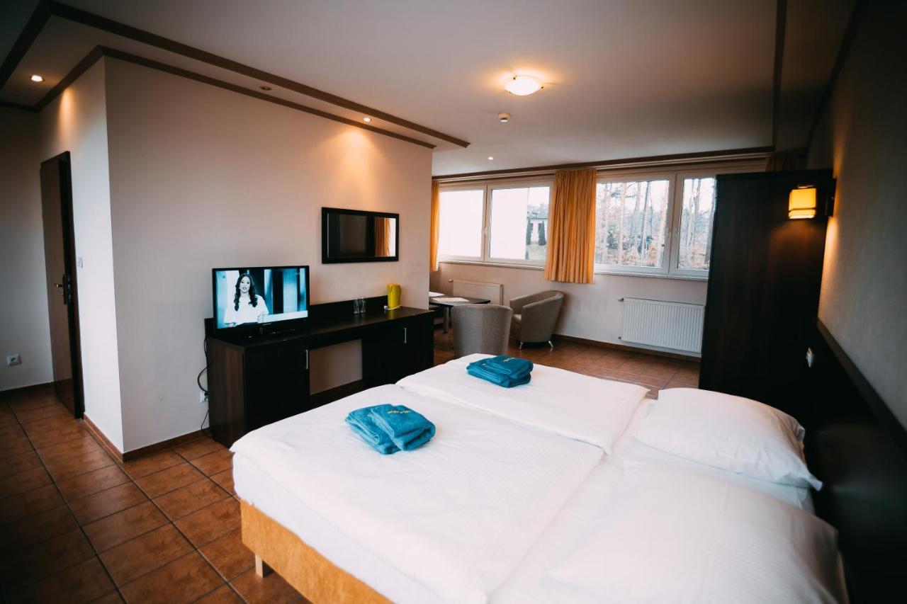 Wodnik Turawa Hotell Eksteriør bilde