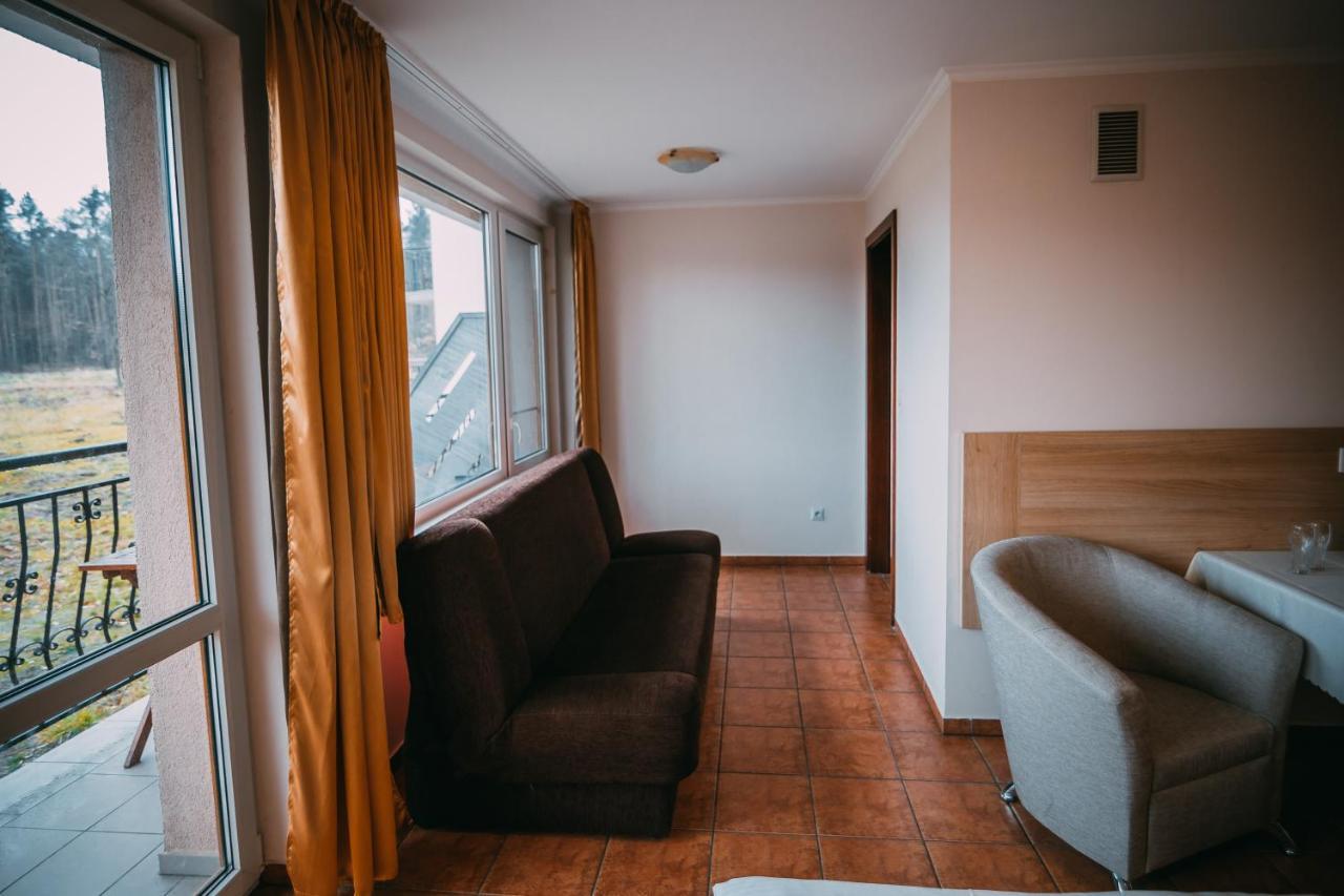 Wodnik Turawa Hotell Eksteriør bilde
